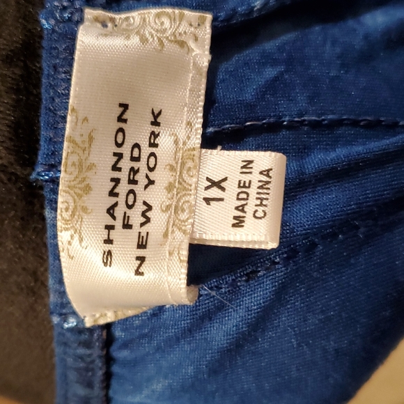 Shannon Ford NY Blue Sequin Scoop Neck Puff Sleeve Blouse 1X - Picture 5 of 6